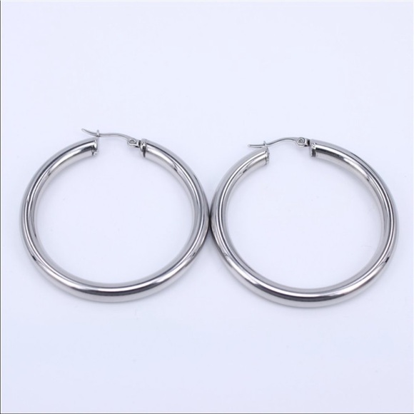 NEW 18K WHITE GOLD ROUND 2” TUBE HOOP EARRINGS - Picture 4 of 6